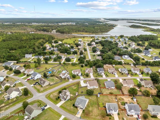 104 Bethea Street, Holly Ridge, NC 28445