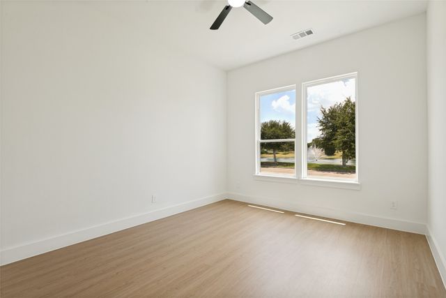 1104 Devonshire Drive N, Forney, TX 75126