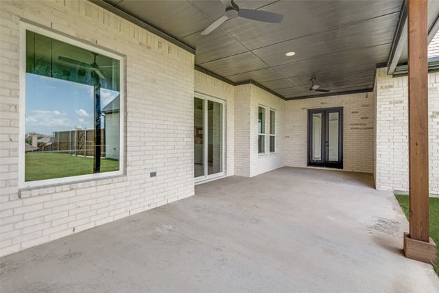 1104 Devonshire Drive N, Forney, TX 75126
