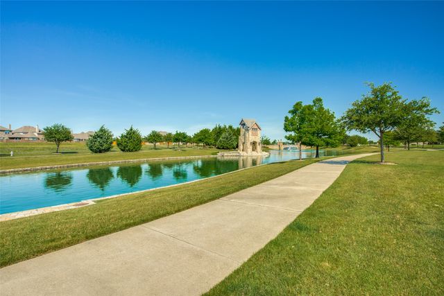 1104 Devonshire Drive N, Forney, TX 75126