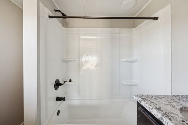 1053 Pack Rd, White Bluff, TN 37187