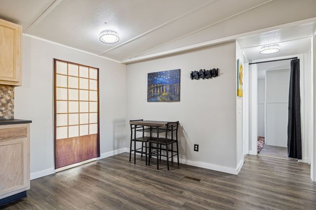 1053 Pack Rd, White Bluff, TN 37187