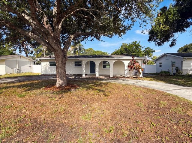 2890 53RD STREET N, St Petersburg, FL 33710