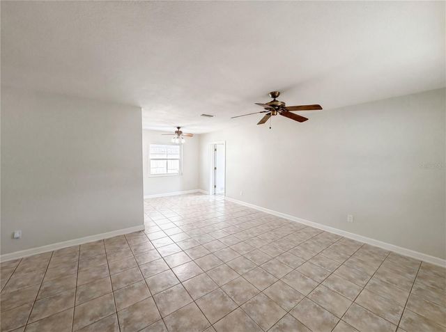 2890 53RD STREET N, St Petersburg, FL 33710