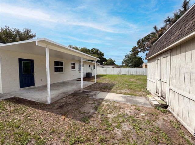 2890 53RD STREET N, St Petersburg, FL 33710