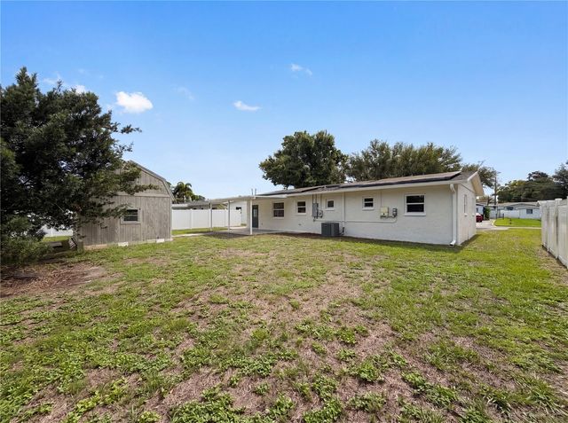 2890 53RD STREET N, St Petersburg, FL 33710
