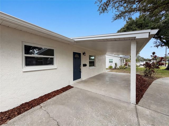 2890 53RD STREET N, St Petersburg, FL 33710