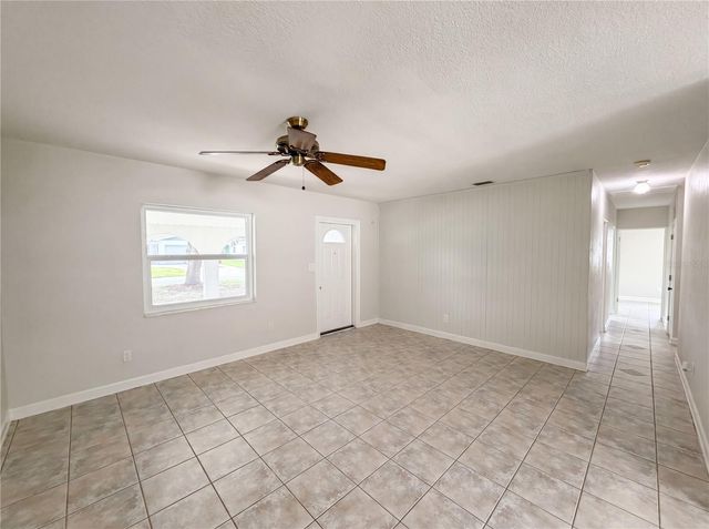 2890 53RD STREET N, St Petersburg, FL 33710