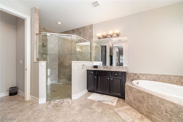 3040 Scarlet Oak PL, North Fort Myers, FL 33903