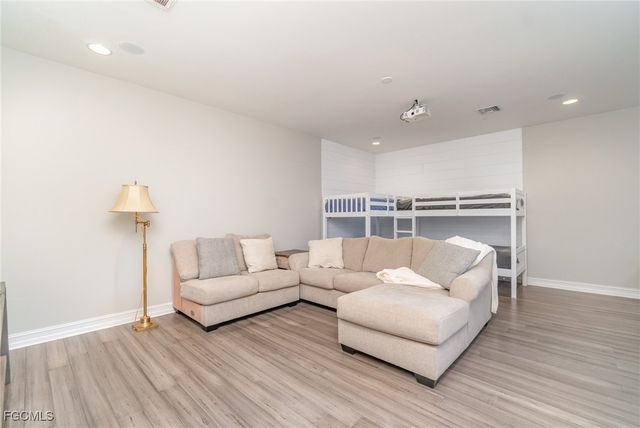 3040 Scarlet Oak PL, North Fort Myers, FL 33903