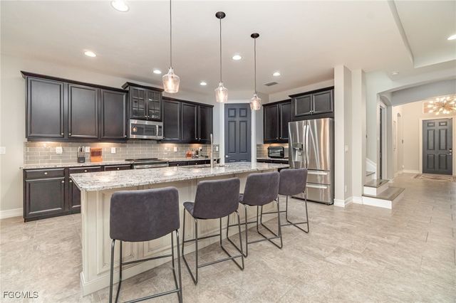 3040 Scarlet Oak PL, North Fort Myers, FL 33903