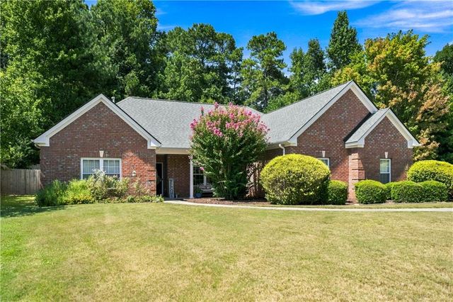 5995 Cedar Lake Trail, Loganville, GA 30052