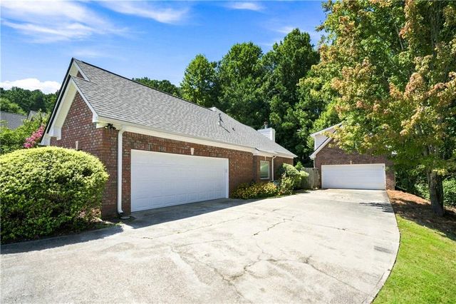 5995 Cedar Lake Trail, Loganville, GA 30052