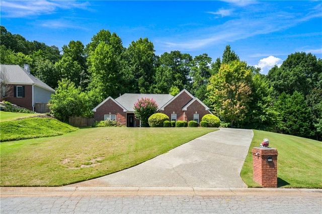5995 Cedar Lake Trail, Loganville, GA 30052
