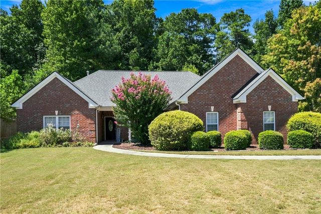 5995 Cedar Lake Trail, Loganville, GA 30052