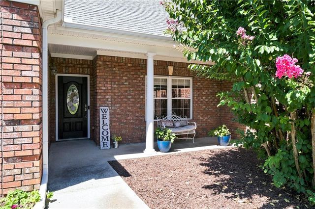 5995 Cedar Lake Trail, Loganville, GA 30052
