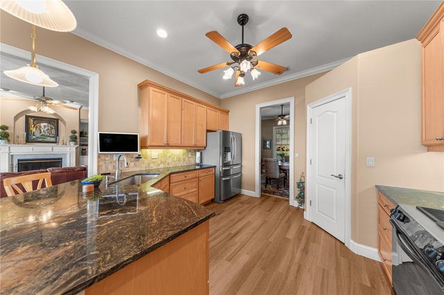 9820 SE 110TH STREET ROAD, Belleview, FL 34420