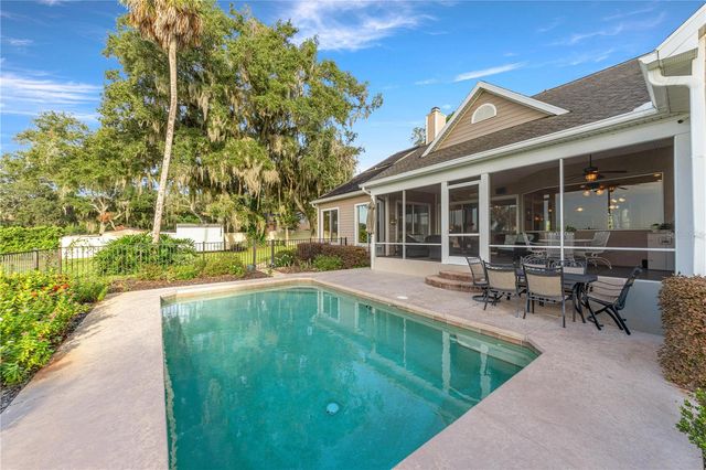9820 SE 110TH STREET ROAD, Belleview, FL 34420