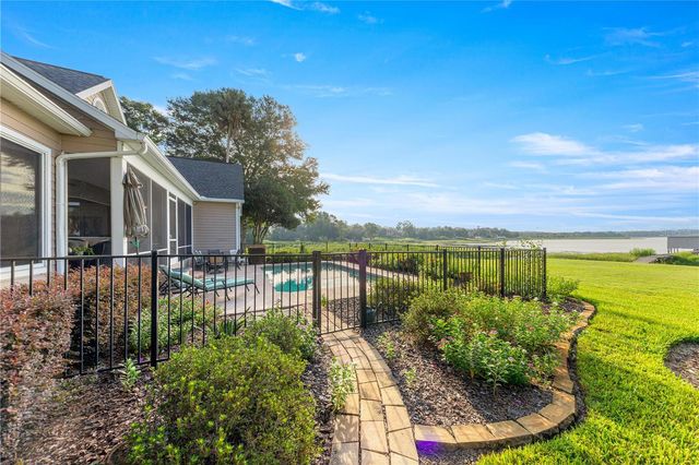 9820 SE 110TH STREET ROAD, Belleview, FL 34420