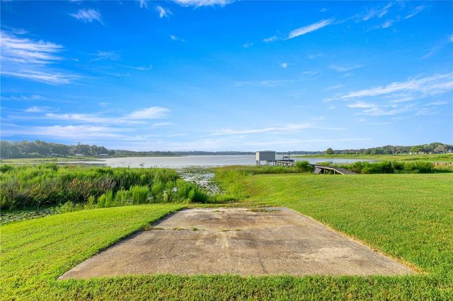 9820 SE 110TH STREET ROAD, Belleview, FL 34420