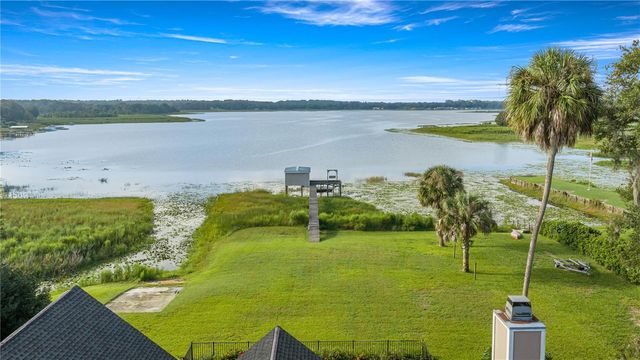 9820 SE 110TH STREET ROAD, Belleview, FL 34420