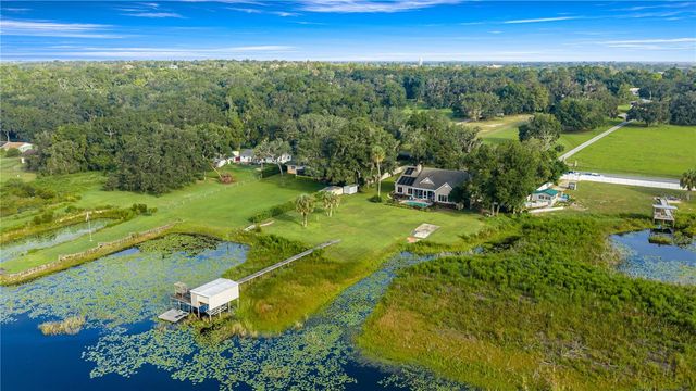 9820 SE 110TH STREET ROAD, Belleview, FL 34420
