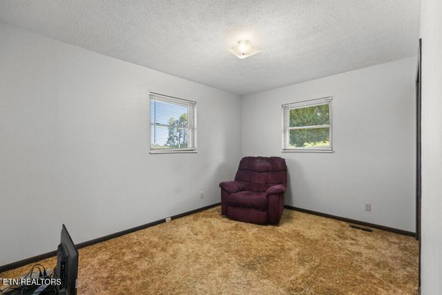 1365 Mine Rd, New Market, TN 37820