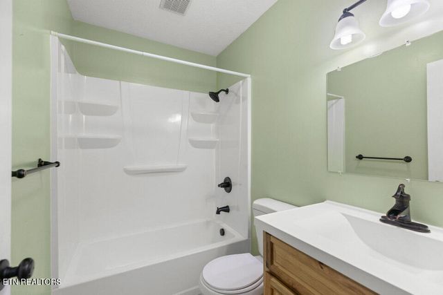 1365 Mine Rd, New Market, TN 37820