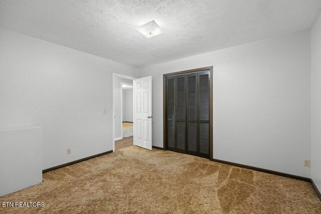 1365 Mine Rd, New Market, TN 37820