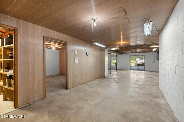 1365 Mine Rd, New Market, TN 37820