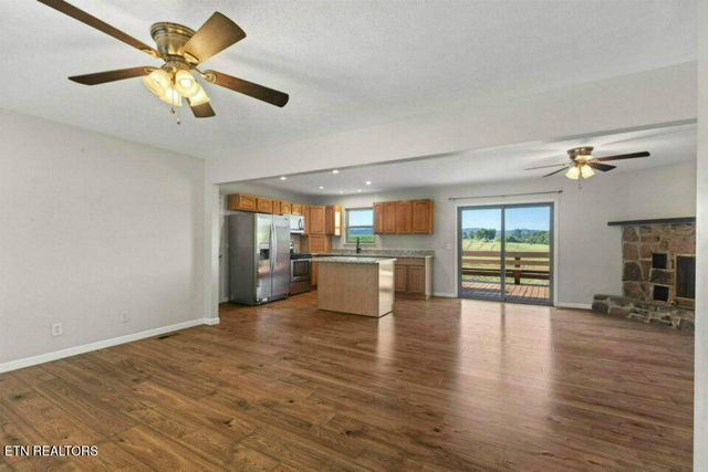 1365 Mine Rd, New Market, TN 37820