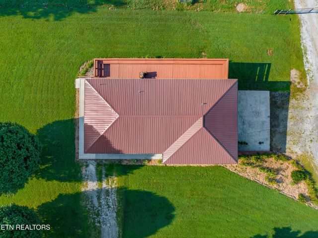 1365 Mine Rd, New Market, TN 37820