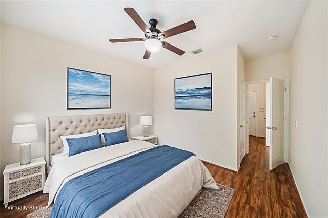 11011 Hunting Path Court, Houston, TX 77065