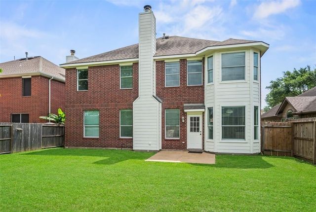 11011 Hunting Path Court, Houston, TX 77065