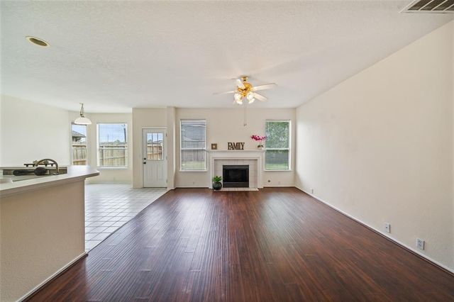 11011 Hunting Path Court, Houston, TX 77065