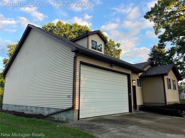 15133 Eddy Lake Road, Holly Township, MI 48430