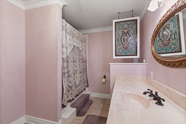 374 CR 104, Carthage, TX 75633