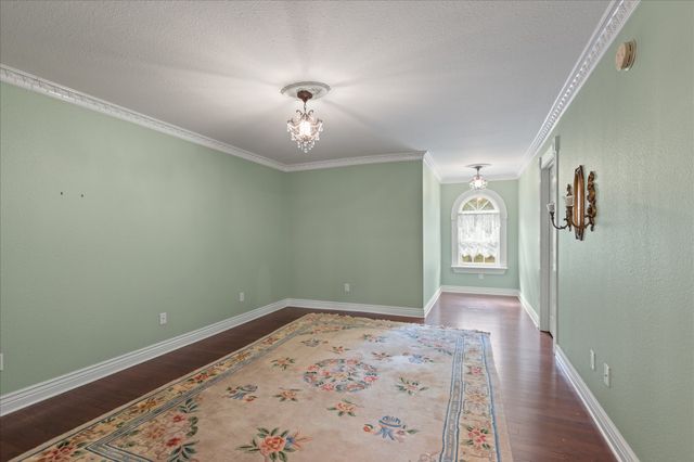 374 CR 104, Carthage, TX 75633