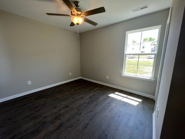224 Tara Ct, Columbia, TN 38401