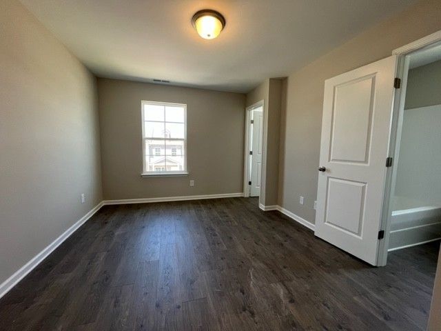 224 Tara Ct, Columbia, TN 38401