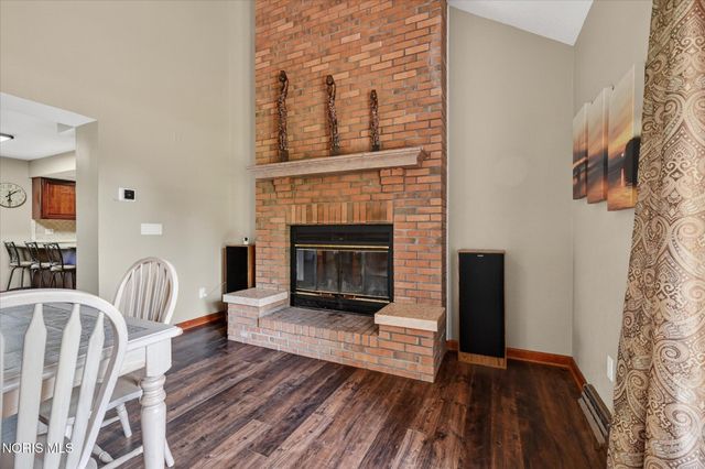 28741 White Road, Perrysburg, OH 43551