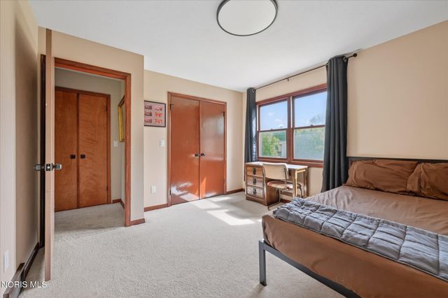 28741 White Road, Perrysburg, OH 43551