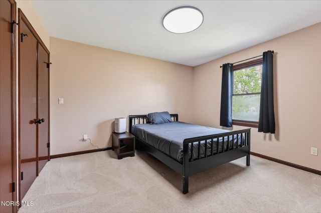 28741 White Road, Perrysburg, OH 43551