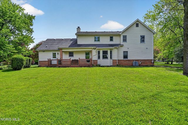 28741 White Road, Perrysburg, OH 43551