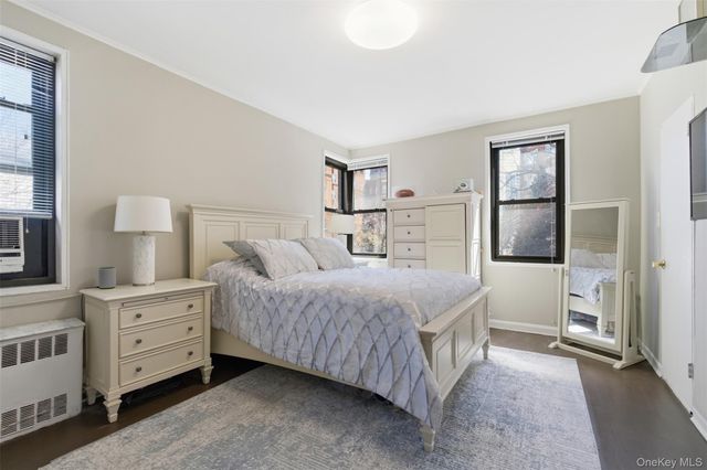 6960 108th Street 306, Forest Hills, NY 11375