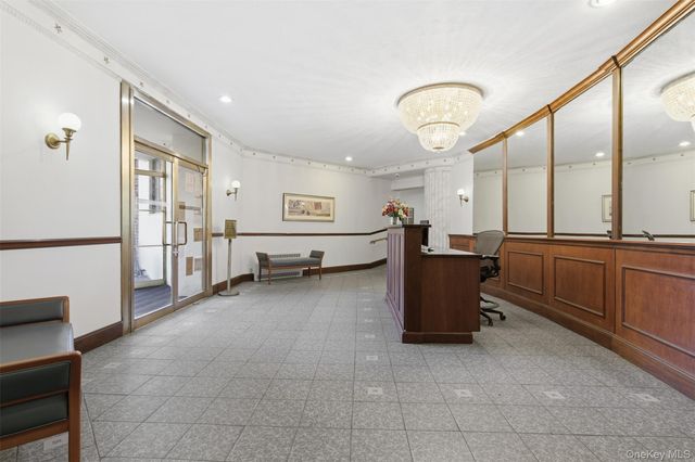 6960 108th Street 306, Forest Hills, NY 11375