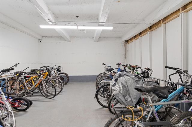 6960 108th Street 306, Forest Hills, NY 11375