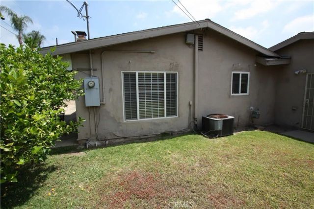 13173 Chesterwood, Sylmar, CA 91342