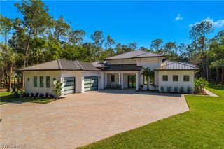 5000 Palmetto Woods DR, Naples, FL 34119