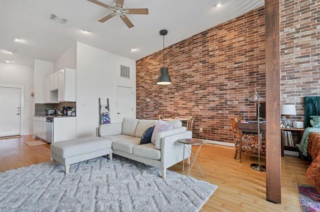 2931 E 12th ST 306, Austin, TX 78702